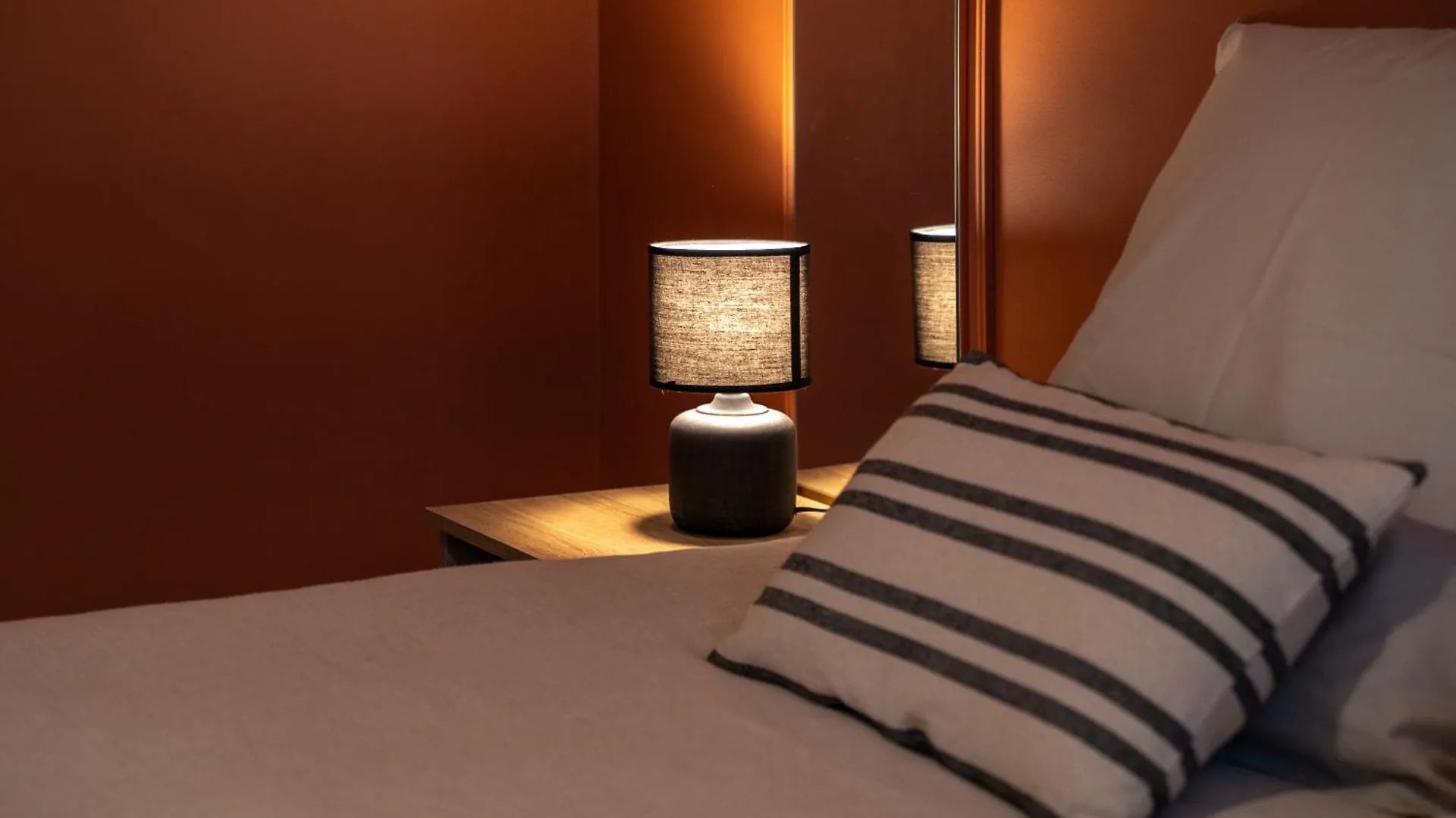 Le Bella Carmen - Near Eurexpo & Groupama Stadium Saint-Priest  0*, Saint-Priest (Rhone) France