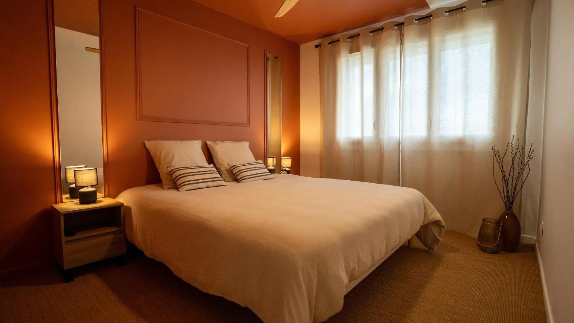 Le Bella Carmen - Near Eurexpo & Groupama Stadium Saint-Priest  0*, Saint-Priest (Rhone)